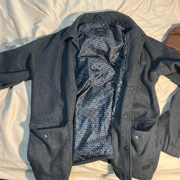 Light winter jacket - Picture 1 of 3